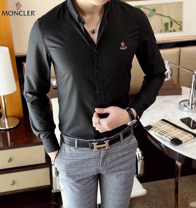 蒙口 专柜爆款精品推荐 开春新款专柜同款长袖衬衫殿堂级好货 错过不再有！ 简洁细腻的设计和高质细节而闻名 用料一丝不苟，适合任何场合， 结婚衬衫首选 时尚帅气