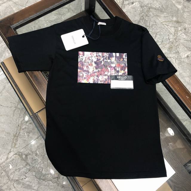 现货代发 Moncler 蒙口 早春新款T恤，官网同步，高织纱棉质细腻，经过水洗不变形 两色，白色，黑色，M～3Xl