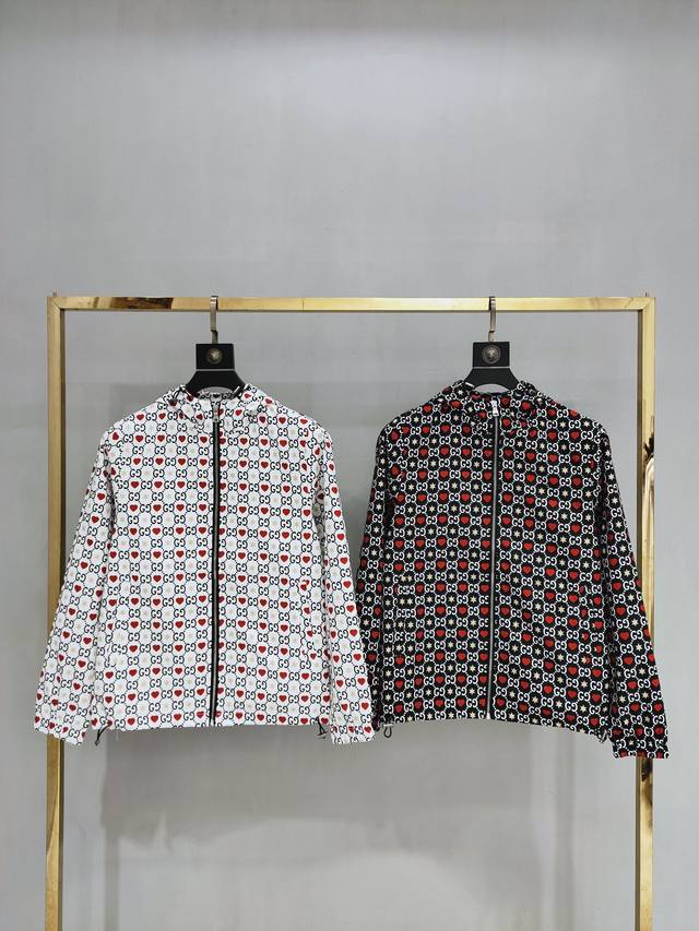 G家 19秋冬新款连帽外套 定制面料 满身双G印花细节满分 男女同款 M-3Xl