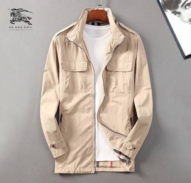 店主力荐，主推爆款！ Burberry 巴宝莉 最新款专柜同款首发！高端时尚休闲夹克，超正版型上身瞬间变欧巴！，简约时尚的三维裁剪，工艺独特，原单代工厂p出品；