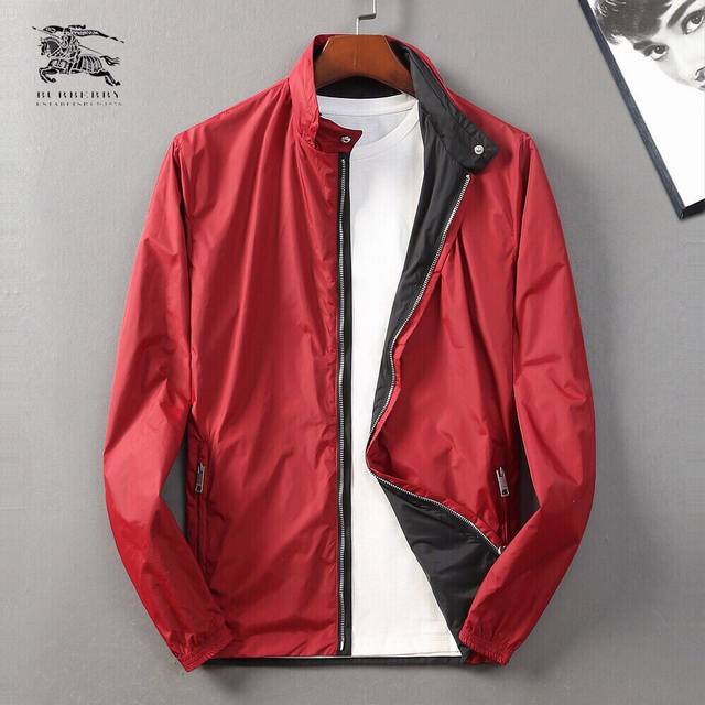 店主力荐，主推爆款！ Burberry 巴宝莉 新春最新款专柜同款首发夹克！高端时尚休闲进口面料，超正版型上身瞬间变欧巴！，简约时尚的三维裁剪，工艺独特，原单代