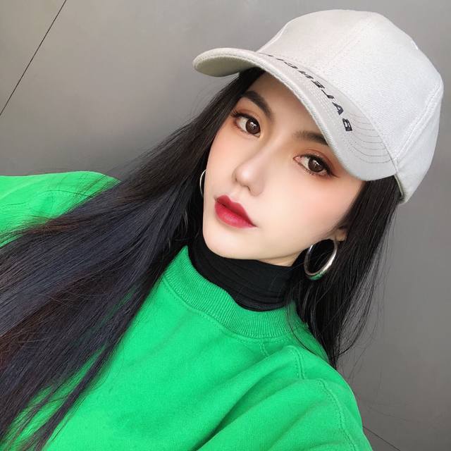 巴黎世家 经典款高版本磨毛料，精密车八线，巴黎世家Balenciaga，法国奢侈品专柜原单帽子耶 欢迎各种各种对比专柜买版一比一定制，代购货源。