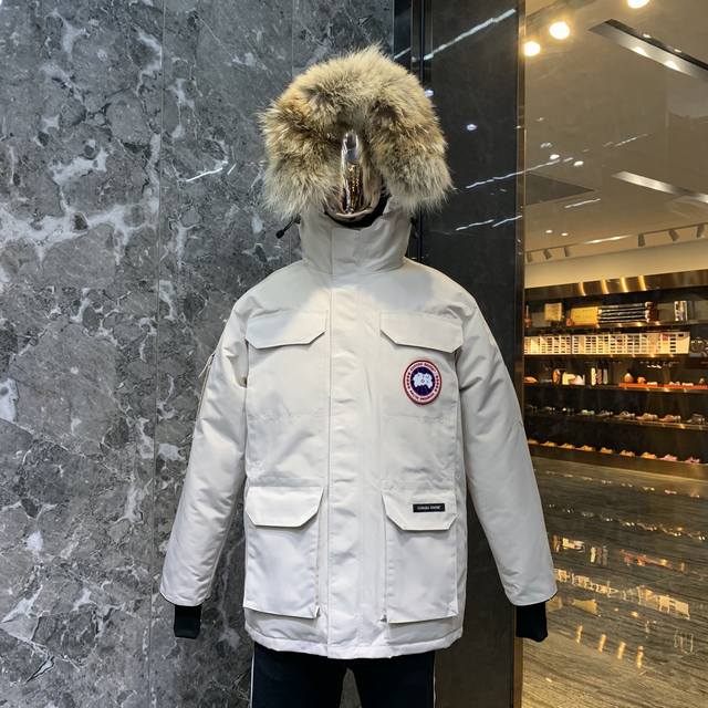 Canada Gooes 08款 : 米白色 男女款 高端级: 貉毛 650狼毛 工厂p直供:供应全球代购.微商.实体.天猫.高端档口以及工作室合作，可免费代发