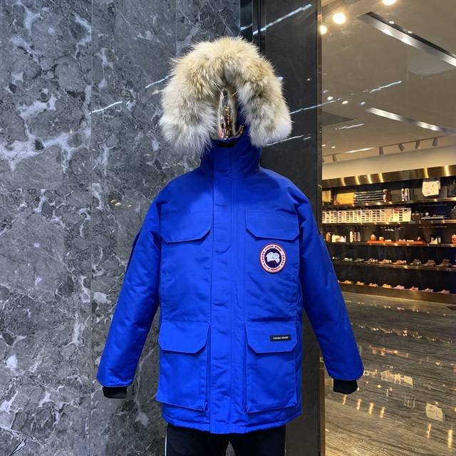 Canada Gooes 08款 : 天蓝 男女款 高端级: 貉毛 650狼毛 工厂p直供:供应全球代购.微商.实体.天猫.高端档口以及工作室合作，可免费代发！