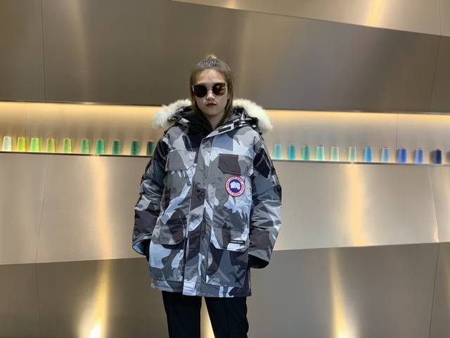 Canada Gooes 08款 : 灰迷彩 男女款 高端级: 貉毛 650狼毛 工厂p直供:供应全球代购.微商.实体.天猫.高端档口以及工作室合作，可免费代发