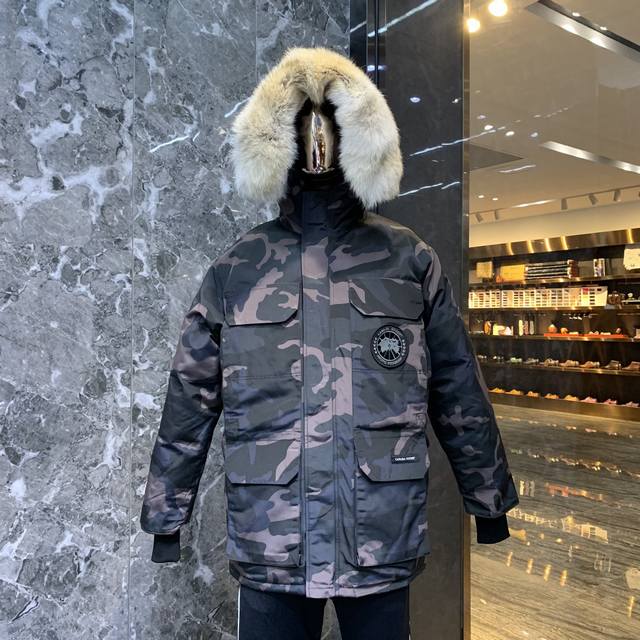 Canada Gooes 08款 : 黑迷彩 男女款 高端级: 貉毛 650狼毛 工厂p直供:供应全球代购.微商.实体.天猫.高端档口以及工作室合作，可免费代发