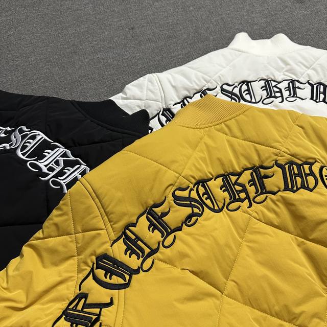 885#Corteiz 夹克 黑色 白色 蛋黄 S M L Xl