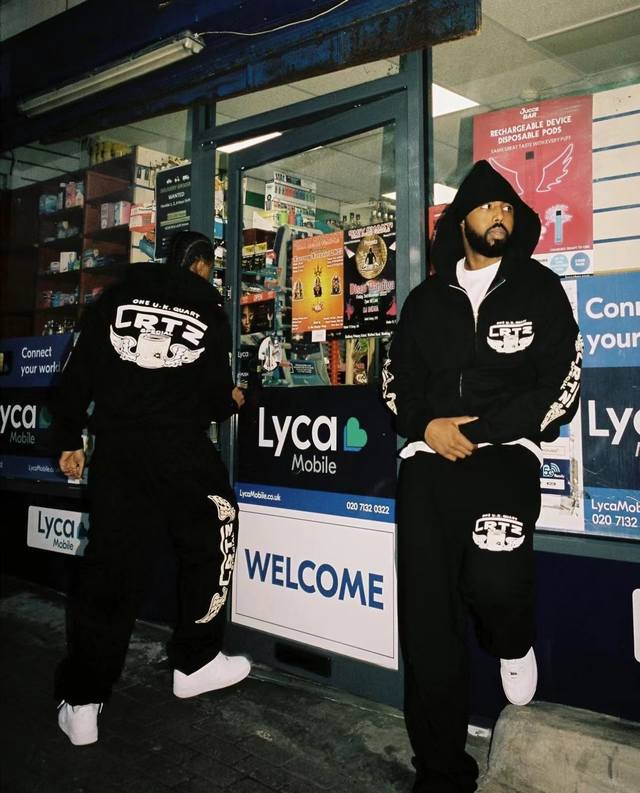 套装# p 上衣 717# p150 裤子617# 颜色 黑色 绿色 彩蓝色 码数 S M L Xl