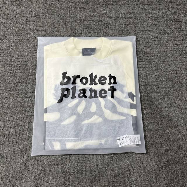 Bp-T130 # Broken planet Off The Grid 脱离电网短袖 奶杏色 S M L Xl