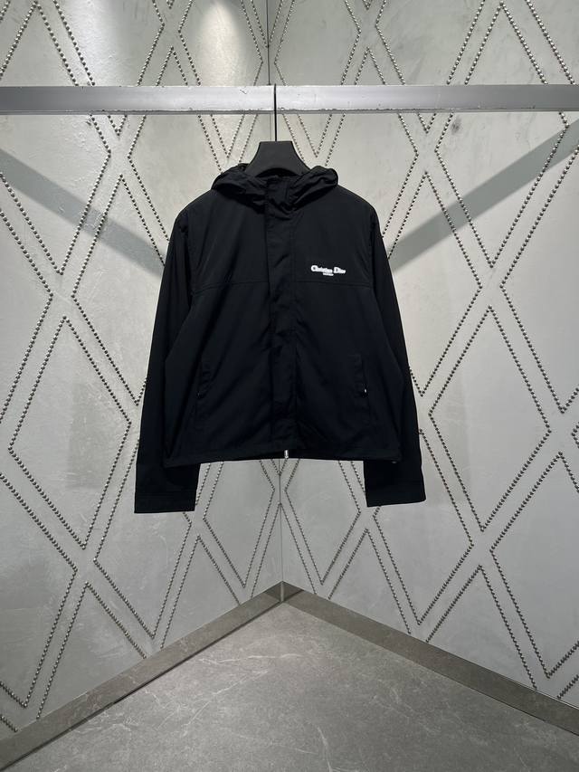 迪奥 25Ss新款纯色Logo印花连帽拉链长袖夹克外套！ 码数：S.M.L.Xl.