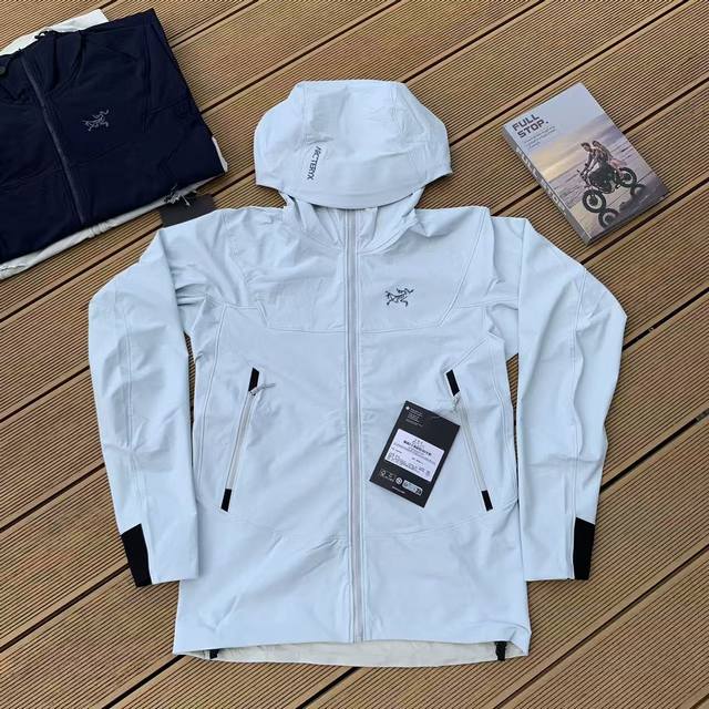 款号:D519 春秋款 破晓蓝实拍图 Arcteryx 始祖鸟 Gamma Lt Hoody男女款轻量保暖防风软壳 四色冲锋衣 顶级品质 纯原版本 对比Zp 全