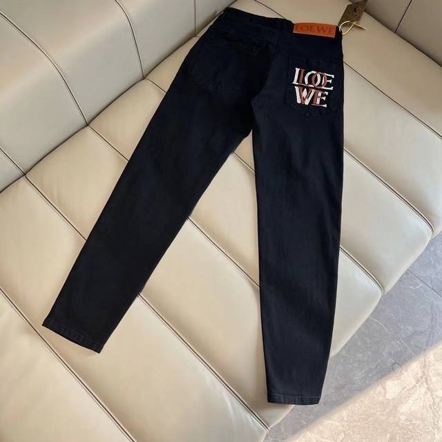 Oc-488 Loewe 罗意威 春夏欧洲专柜新款超A代购级别海外贸易公司订单货源，顶级原单高端男士定制时尚修身小直筒牛仔裤 颜色：图片色 尺码：M-Xxl 尺