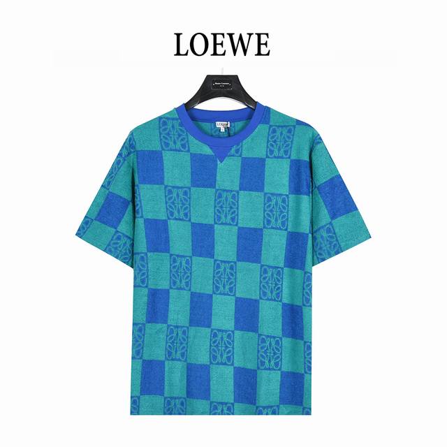 Loewe 罗意威 25Ss 毛巾棋盘格撞色图腾套装短袖T恤 专柜同款棋牌格提花毛巾短袖 ～采用毛巾面料精心制作，饰以同色调提花图案， 灵感源自八十年代复古风，