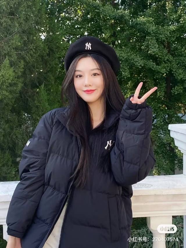 正品级 支持比对 小红书爆款推荐！ 正品开版，专柜一致！ 秋冬新款Mlb羽绒服立领拉链外套羽绒服 左胸刺绣小Logo 男女同款情侣款 三标齐全现货 顶级的白鸭绒