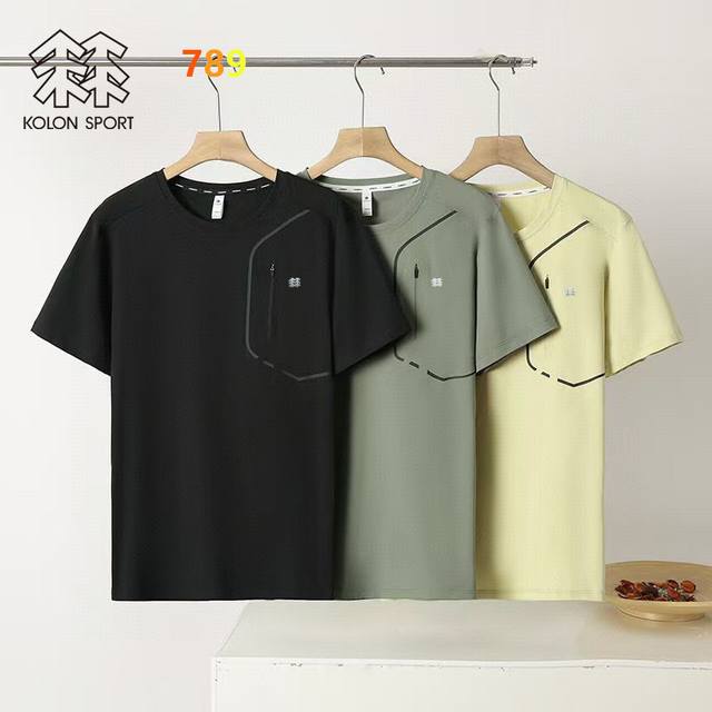 科隆Kolon Sport25新款T恤面料使用260克轻薄速干珠地棉 ，细长纤维吸汗透气 速干降温 持续冰凉 有效反射紫外线 胸口压胶隐藏拉链口袋。 腋下设计一