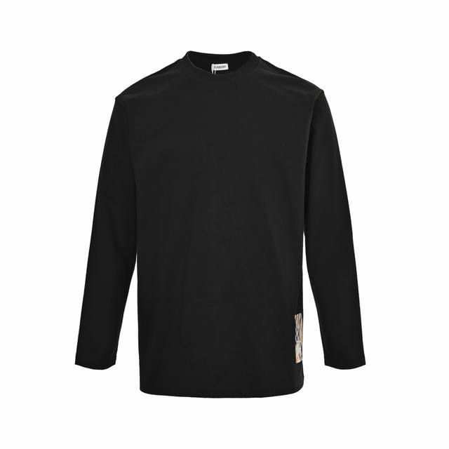 Burberry 巴宝莉 25Ss 下摆战马格纹标签长袖 采用定制面料。添加杜邦公司Sorona 索罗娜 材料，亲肤性好、长效抗菌、防螨，更耐洗，棉线经过反复处