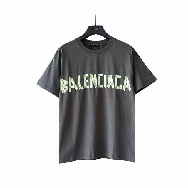 实拍细节图+尺码表 Balenciaga 巴黎世家 前后Logo印花短袖T桖 纯棉柔软面料 对色定染面料 高水平印花工艺 搭配螺纹刺绣 简约大气，采用进口水浆材
