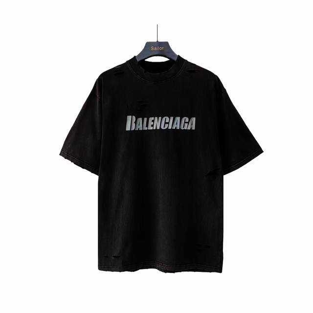 实拍细节图 +尺码表 巴黎世家 Balenciaga洗水大破坏Logo撕裂短袖 经典的Logo设计搭配大坏破设计 正面裂纹丝网花印工艺 全件破坏工艺为工手破坏+