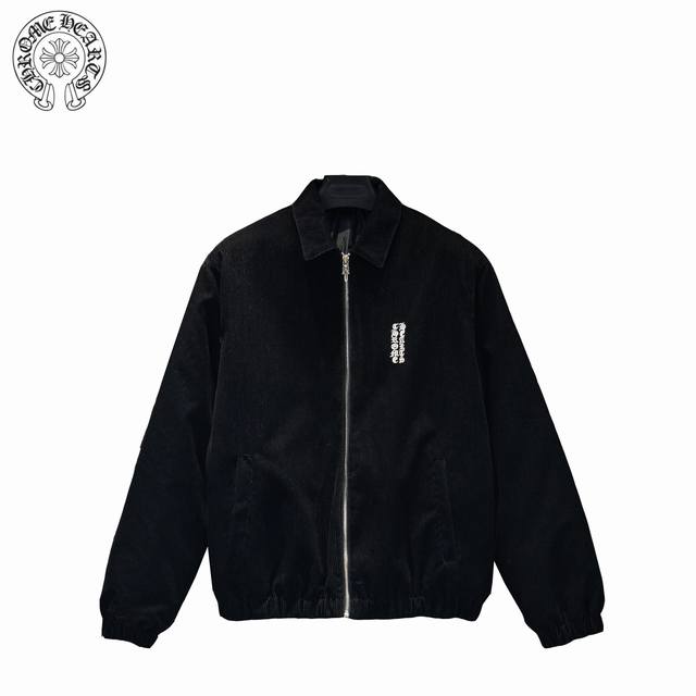 Chrome Hearts 克罗心25Fw植绒刺绣棉服 采用订色订染指绒面，手感舒适 进口面料进行制作，厚度加厚，有垂感又有轮廓型，上身就是一个舒适！！对微胖身
