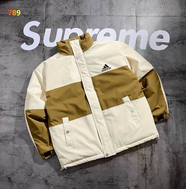 Adidas阿迪达斯 冬季限定 基础重工拼接款棉服情侣款 480G 超蓬松超厚羽绒棉面料 超保暖 上身效果非常好 品质 看的见 拉链拼接走边工艺 原版品质