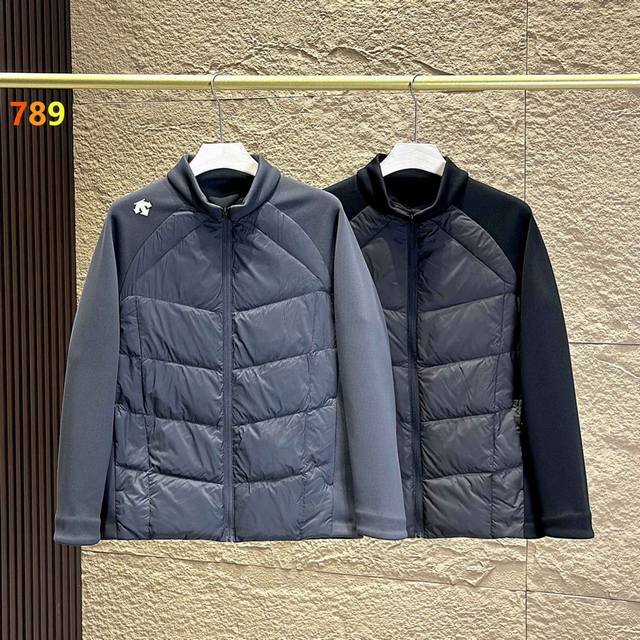 安欣 张译 同款迪桑特轻量拼接羽绒服Ds 迪桑特24秋冬新款！安欣同款！90%新国标白鸭绒！男士时尚休闲百搭拼接立领羽绒服！掌柜力荐！独家发售！太赞啦！全新升级