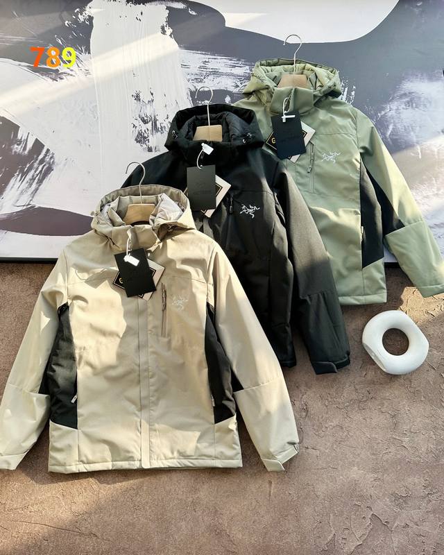 始祖鸟*Arcterxy 冬季新款 黑科技石墨烯功能性棉服 甄选优质户外 防风 防水 御寒 耐磨冲锋衣面料 科技技感满满.面料届的高级玩家！功能性棉服，高端必入