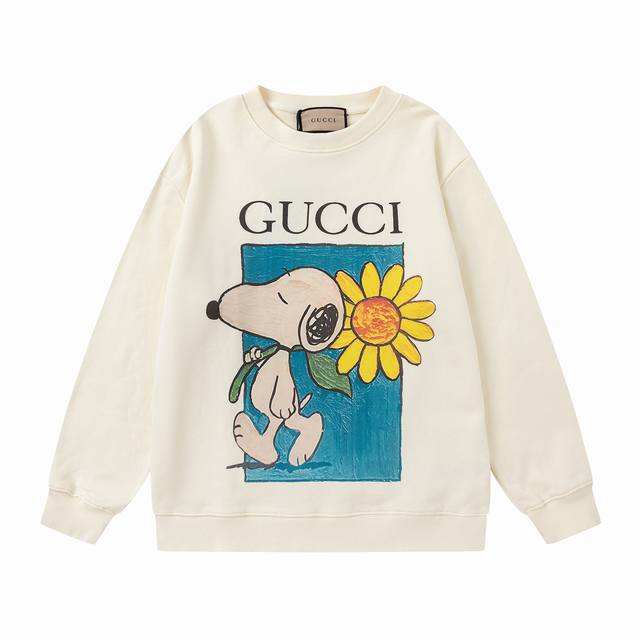 款号：741， Gucci新品！秋冬系列高克重卫衣 选用客供定制针织100%纯棉面打造,面料手感细腻，厚实有质感的纯棉布 高密度的机织工艺，如棉絮般柔紧致舒适