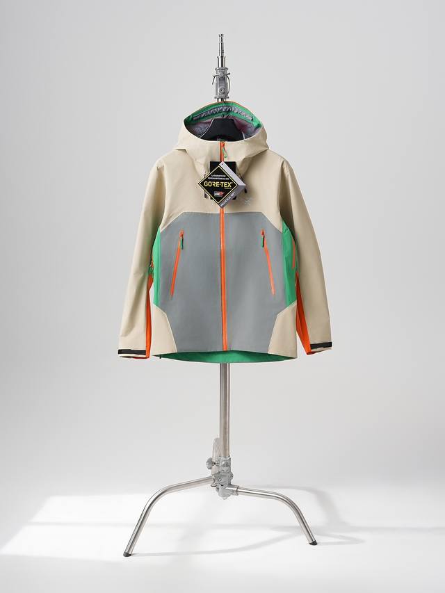 款号：407， 鸟家X松赞联名“南迦巴瓦”系列。 最高品质，无须多言，随意对比。 尺码：S.M.L.Xl.Xxl