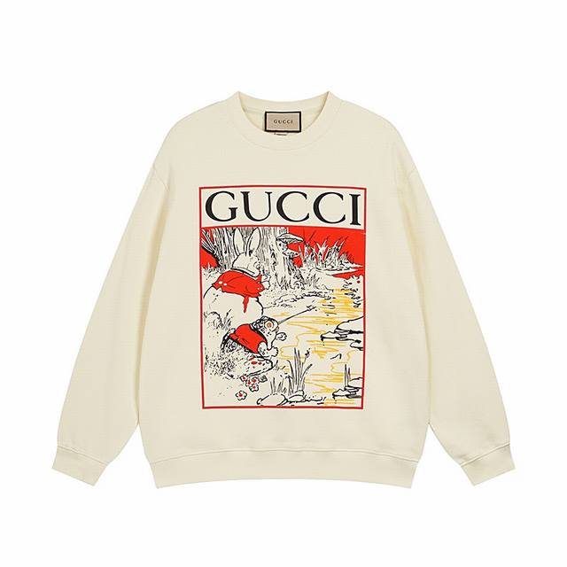 款号：705， Gucci新品！ 秋冬系列高克重卫衣 选用客供定制针织100%纯棉面打造,面料手感细腻，厚实有质感的纯棉布 高密度的机织工艺，如棉絮般柔紧致舒适