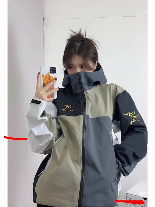 款号:406， 鸟家冲锋衣，内里压胶，Ykk拉链 等等，最顶的品质，随意对比。 尺码：S.M.L.Xl.Xxl