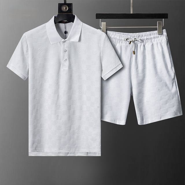 款号：A854# 2026年春夏新款翻领短袖短裤套装 满身植绒印花款 官网同步 M-3Xl 白色