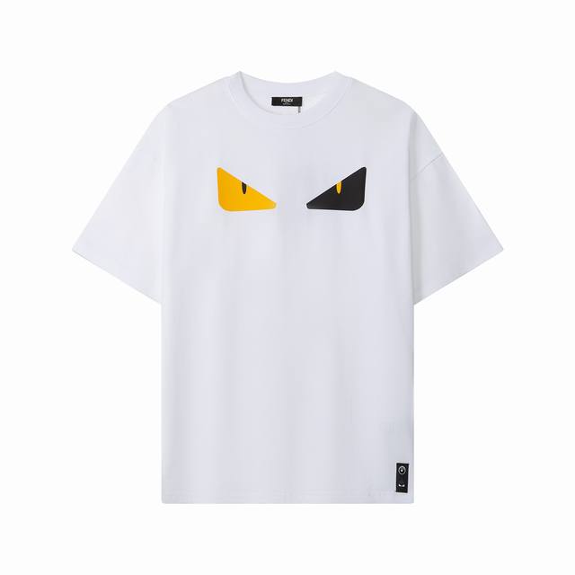 4202款，高端定制，独家最高品质版本Fendi*家小怪兽眼睛圆领短袖T恤，采用独家定制290G原版1:1双股双纱纯棉面料，定织定染同缸无色差罗纹，定制1:1辅