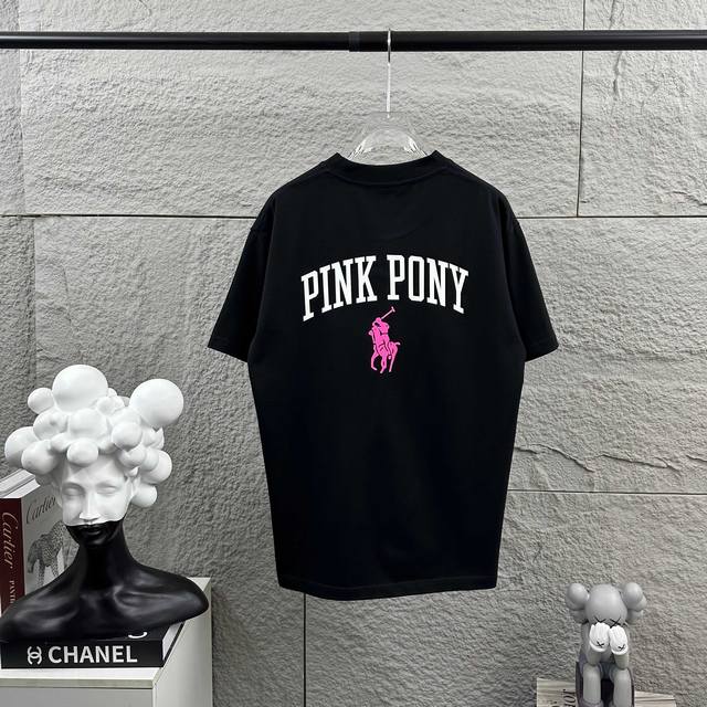 polo*拉夫*劳伦* 春夏新款短袖T恤 经典 立体厚板硅胶工艺+发泡工艺 定制双纱平纹纯棉面料 男女同款 颜色：黑色 白色 尺码： S 90-130斤 M 1