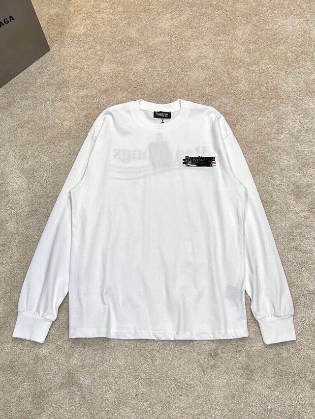 Bearltongs 高定款 可乐刺绣压胶字母长袖T。纯棉面料，刺绣还原度超高，进口器械，高定黑模材料双重高温压胶，复杂难度极高。采用水洗面料舒适透气,经过多重