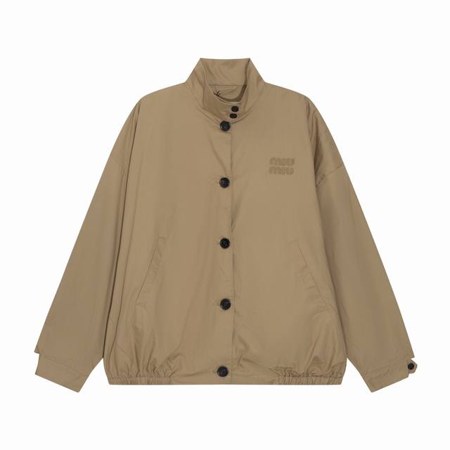24秋冬上新 Miumiu 24Fw 豆沙色府绸夹克！Z 00购入制作！现货早就到仓了！现在放货！全网唯一正确的版本，仅此我一家是自己定色做的布，为豆沙色府绸棉