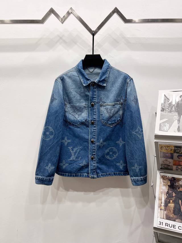 D］ 款号: A009 驴家2025新款素描Logo情侣款牛仔外套 高版本高版本 时尚又个性 超级百搭好看的牛仔外套 男女都非常合适 人手必备款 包装 吊牌 领