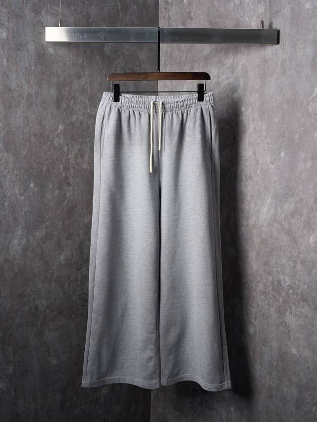 实物挂拍 Acne Studios 渐变印花徽标运动直筒长裤 现货 Xs S M L 定制花纱柔绒锦棉 质感上乘 舒适贴肤 灰调雅韵 以一种含蓄而内敛的姿态展现