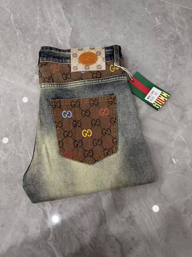 顶级版本 ［D］ 。2026春夏欧洲专柜新款 超A代购级别海外贸易公司订单货源，顶级原单高端男士定制时尚修身小直筒牛仔裤3901 颜色：重工艺炒沙洗水，图片色