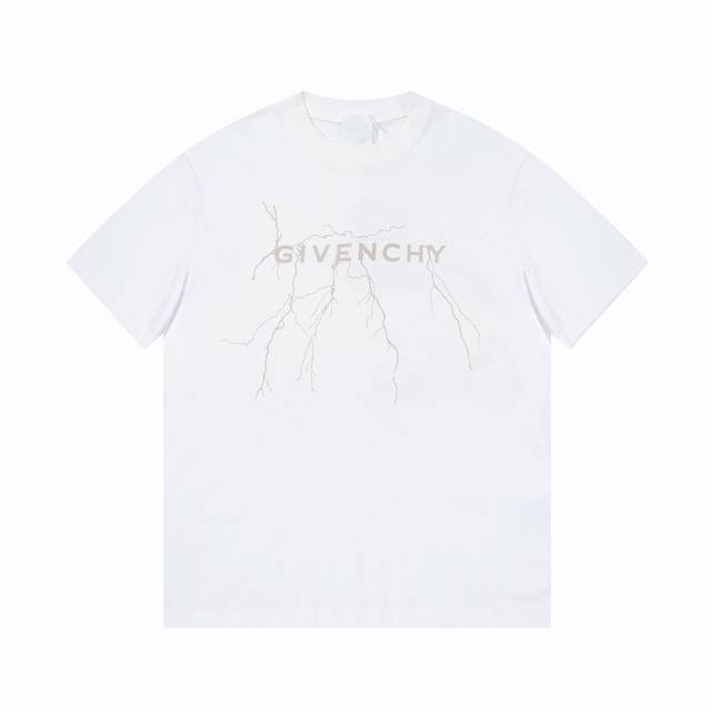 Givenchy#纪梵希反光闪电印花短袖T恤，官方原版，定制Giv全棉双纱面料，手感松软细腻扎实，舒适透气不易变形，螺纹采用定织定染无色差，Os宽松落肩版型，男