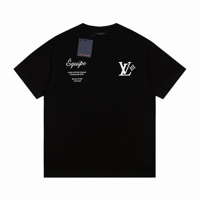 高品质 Lv 路易威登25Ss 新款员工服字母短袖，进口印花手感光滑 面料采用纯棉双纱面料，上身效果宽松休闲，三标齐全 ，男女同款 颜色:黑色白色 尺码：M-3
