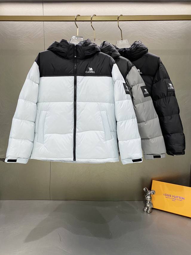 Camel 骆驼2025新款刺绣Logo徽标袖章情侣款白鸭绒羽绒服 高版本顶级品质 原版定制五金开模 原版主麦水洗吊牌包装 内里全部采用原版定制里衬 聚酯纤维复