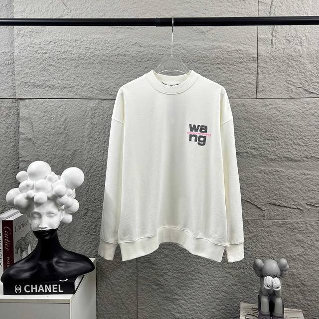 亚历山大*王*Alexander* 2025早秋前后Wang字母立体硅胶工艺+发泡工艺 长袖圆领卫衣 定制毛圈面料 男女同款 颜色：黑色 白色 尺码： S 90