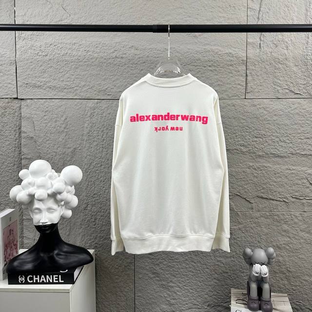 亚历山大*王*Alexander* 秋冬季前后Wang字母立体硅胶工艺 长袖圆领卫衣 定制毛圈面料 男女同款 颜色：黑色 白色 尺码： S 90-130斤 M