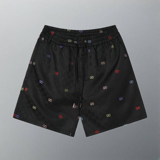 高版本 2026Ss最新款 古驰暗纹彩色刺绣短裤 官方订制特殊面料 彩色Logo高能机刺绣 精致 手感柔软 面料通气 不贴身 男女同款 百搭 颜色：黑色 码数：
