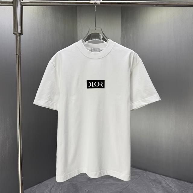 Dior* 迪奥* 2026春夏新款短袖T恤 定制纯棉字母Logo 植绒 颜色：黑色 白色 巧色 深蓝 码数：S M L Xl Xxl