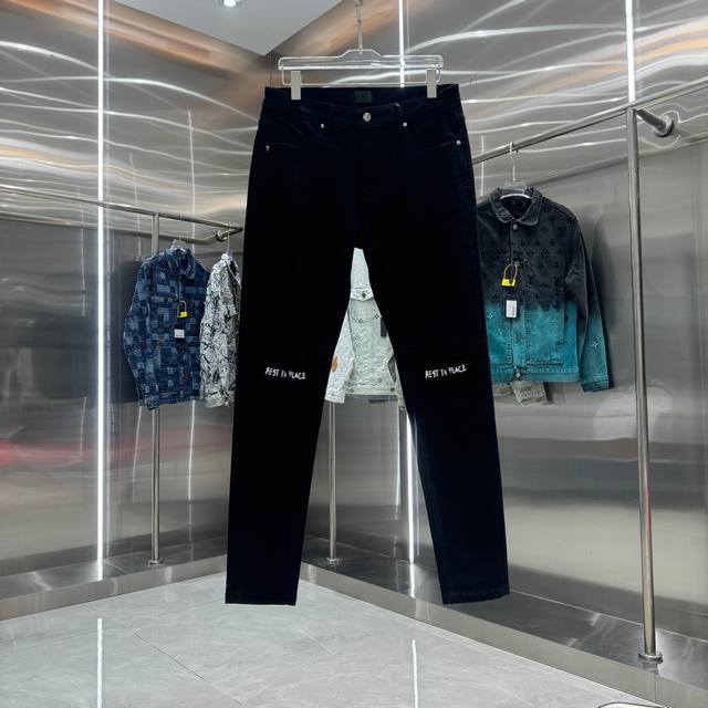 Rta 破洞字母工艺街头潮流修身小脚弹力牛仔裤 颜色 黑色 码数 30 32 34 36 38