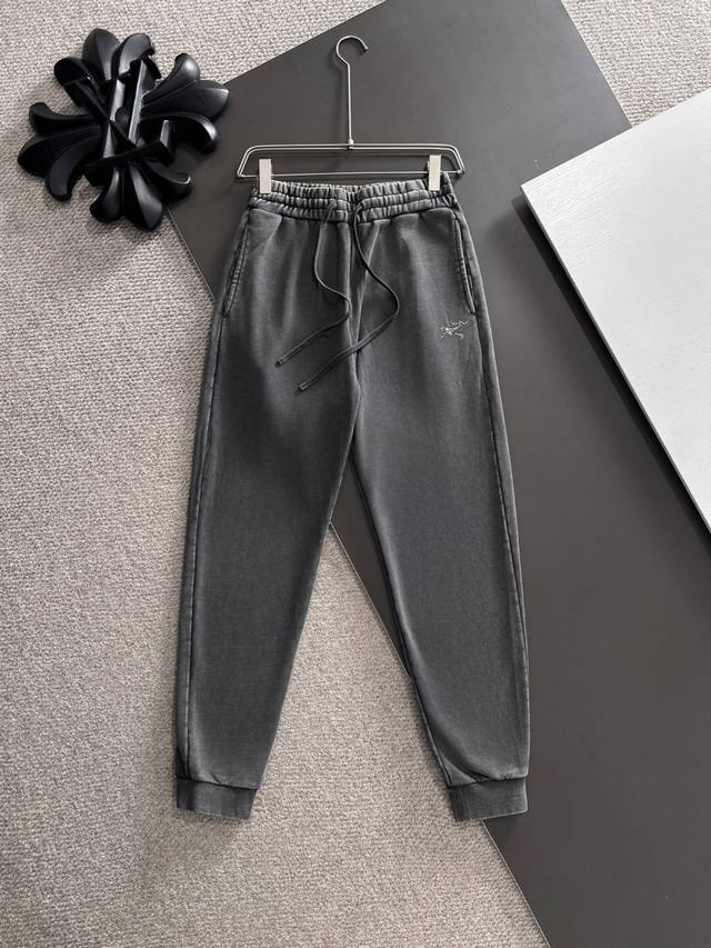 隔天出货 Arcteryx 始祖鸟 独家首发25Ss秋冬新品高品长裤 实拍细节图随意对比 一般小作坊根本复制不了的工艺 顶级版Zp开发 独一无二的进口面料手感