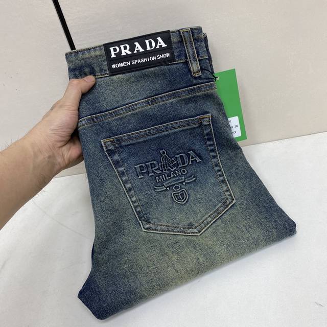 顶级版本 。2025秋冬欧洲专柜新款 超A代购级别海外贸易公司订单货源，顶级原单高端男士定制时尚修身小直筒牛仔裤188～3 颜色：重工艺炒沙洗水，图片色 尺码：