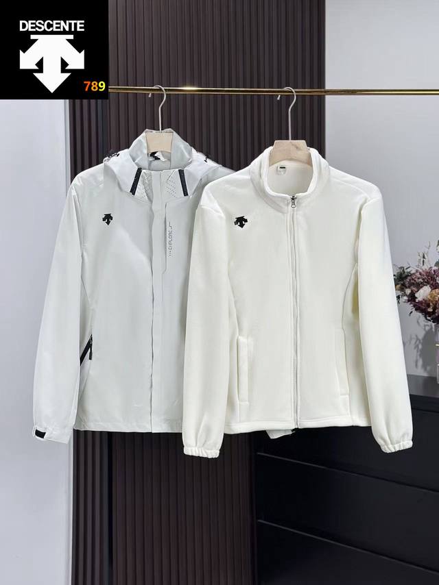 迪桑特三合一外套 内胆双面绒 高位连帽，情侣款 两侧+脑后共三重松紧调节在日常的户外活动中 一件好的冲锋衣是这样滴：防水、透气又轻量 并且能适应户外的大强度活动