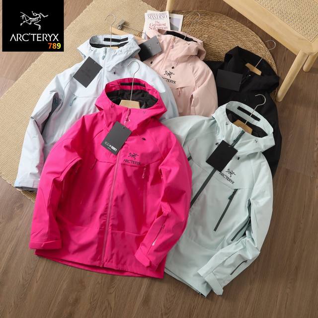 羽绒三合一 Arc'teryx 始祖鸟Mont X三合一系列运动户外全天候硬壳专业防水防风透气登山男女同款！ 1热度款一件难求！始祖鸟 Mont X ，为应对极